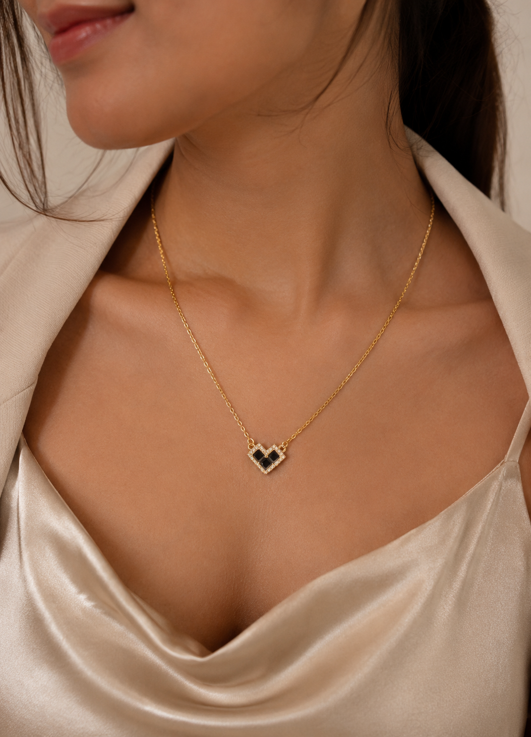 Luxe Love Necklace (Black)