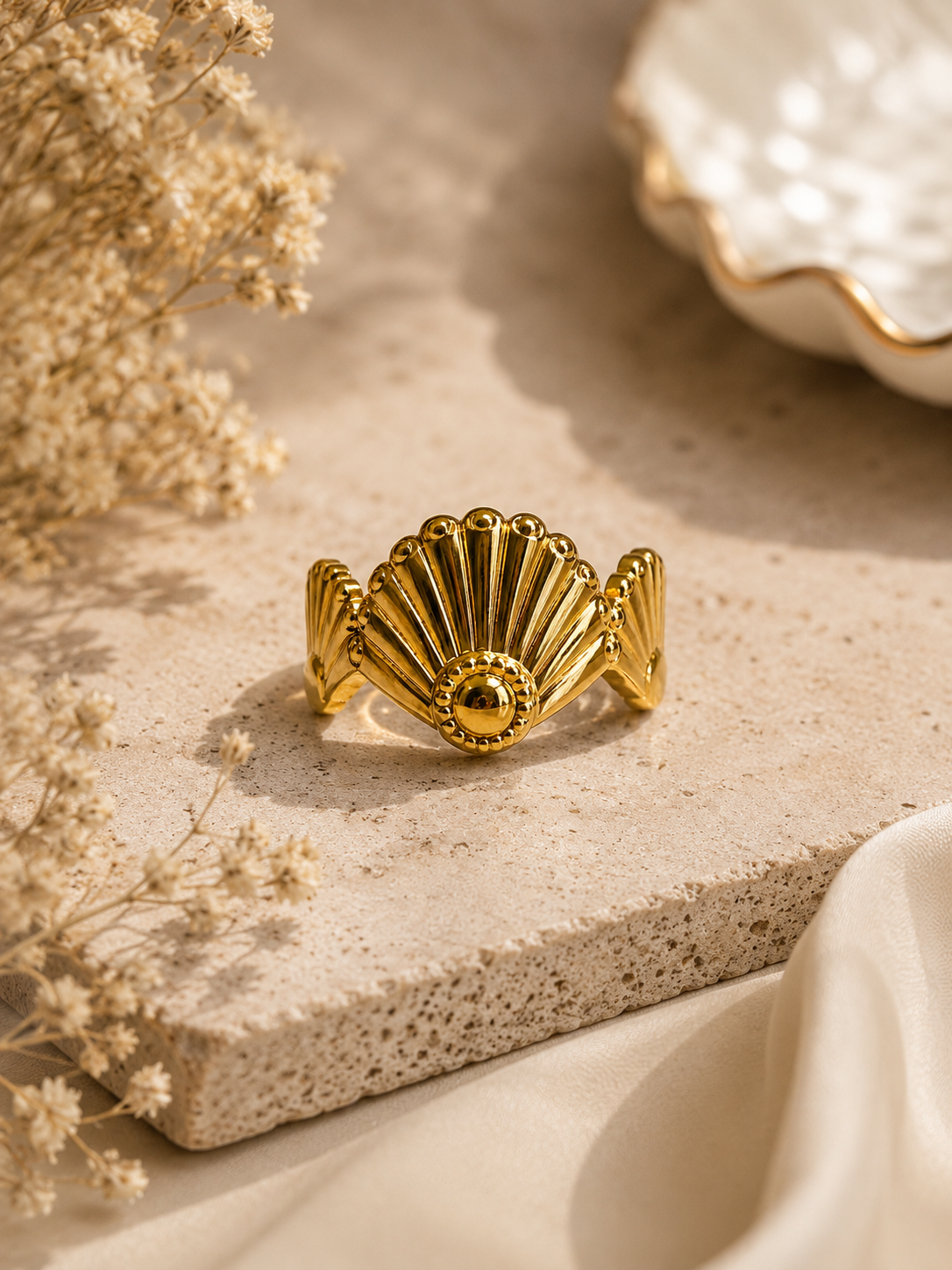 Golden Seashell Ring