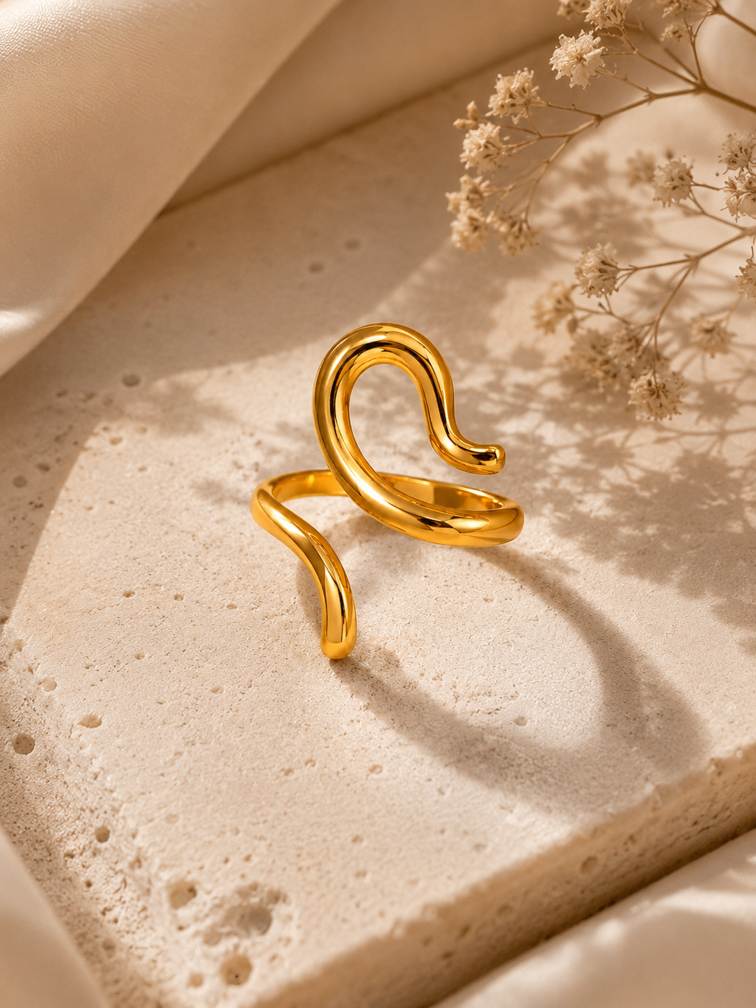 Fluid Wave Ring