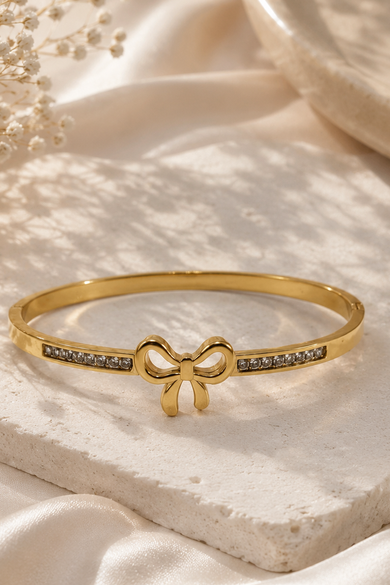 Golden Bow Bracelet