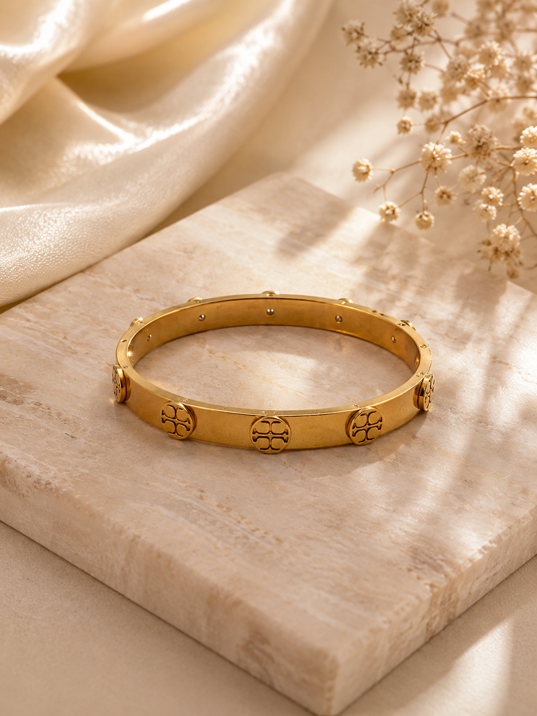 Cirelle Kada Bracelet