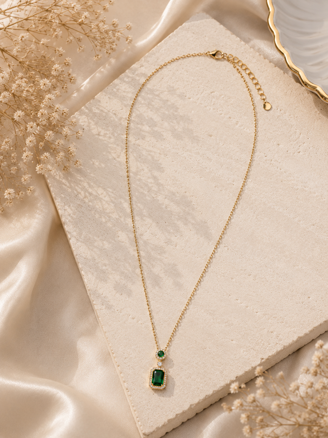 Emerald Royale Necklace