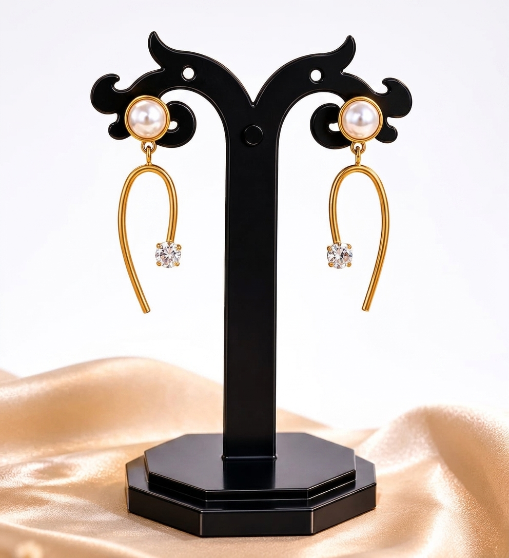 Solstice Pearl Earrings