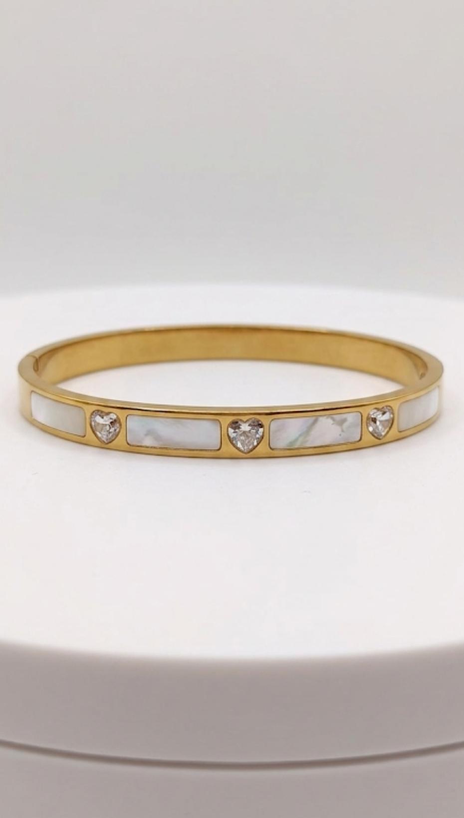 Ivory Hearts Kada