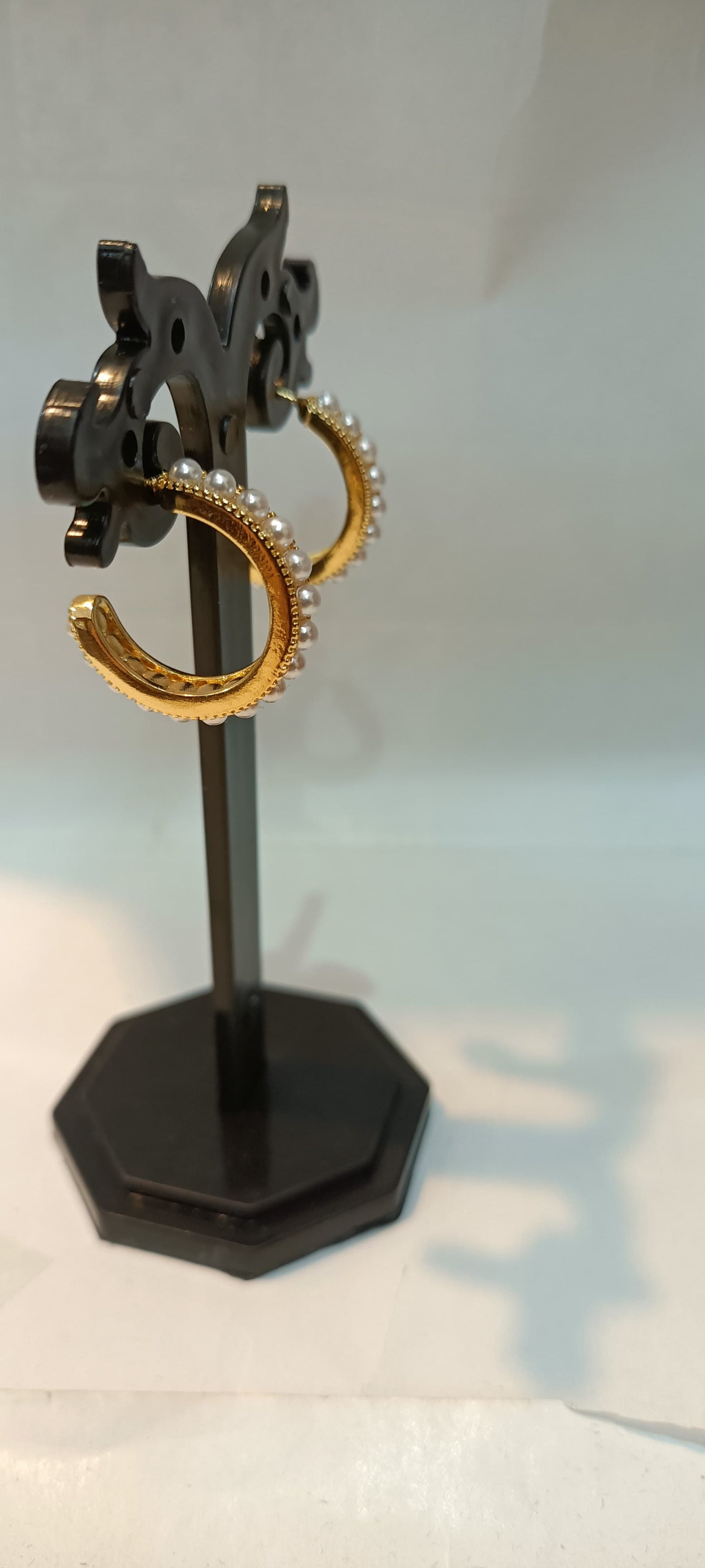 Pearl Crest Hoops