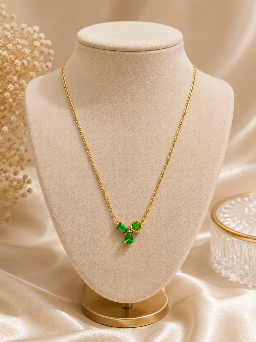 Emerald Bloom Necklace