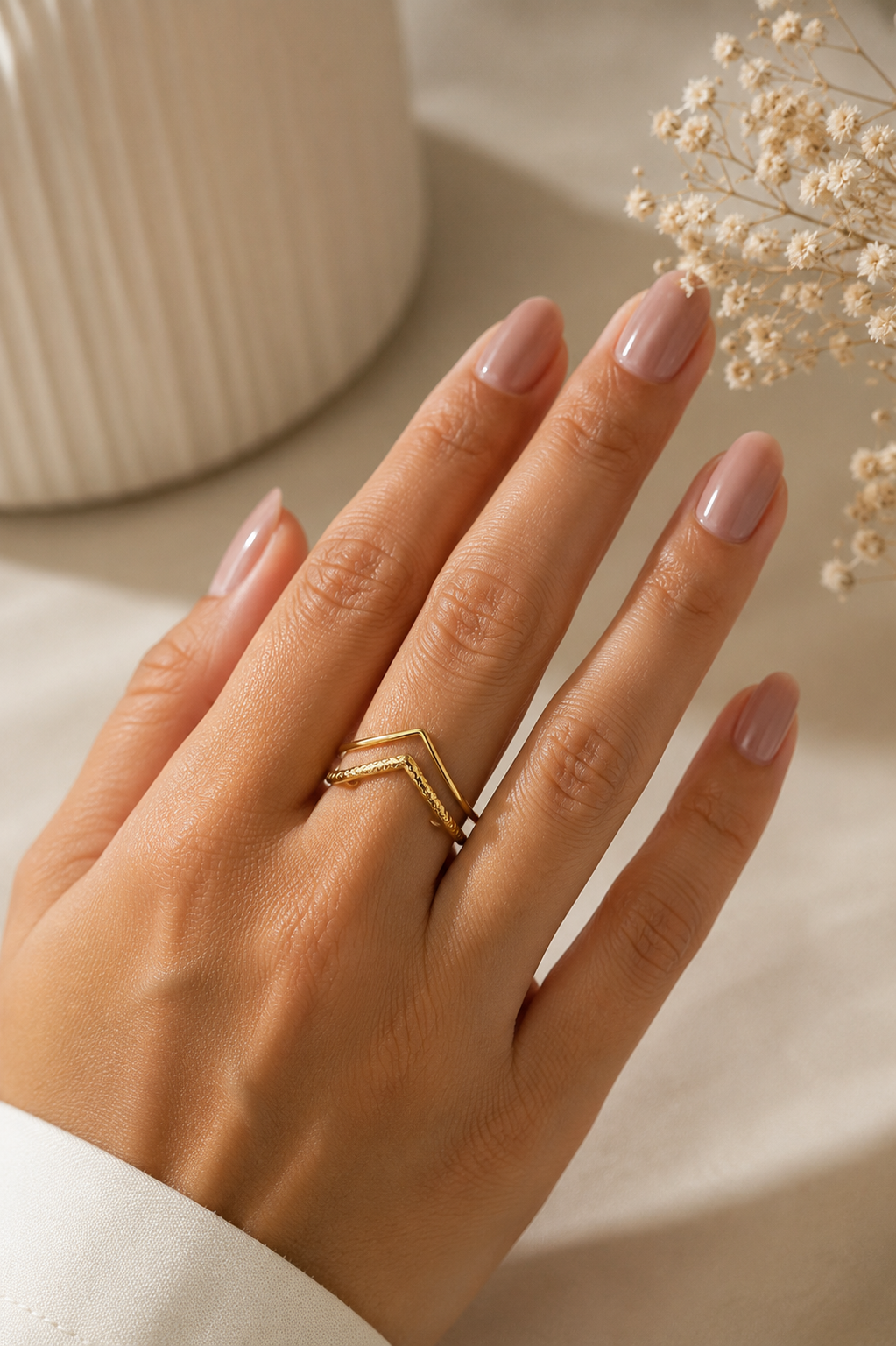 Twin V Ring