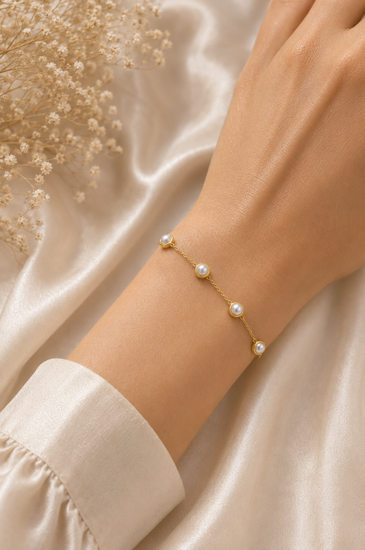 Pearl Poise Bracelet