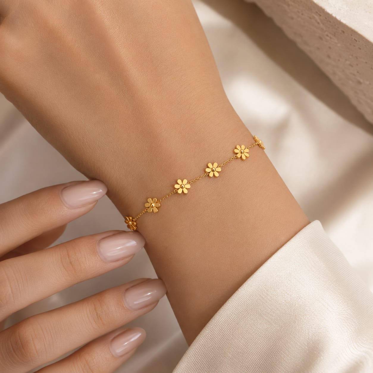 Daisy Trail Bracelet