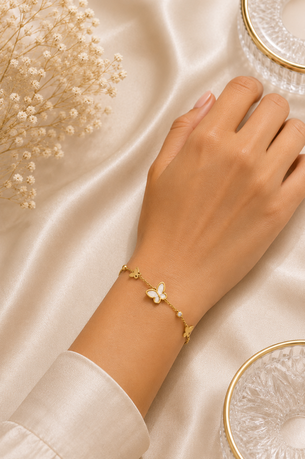 Snow Wing Bracelet
