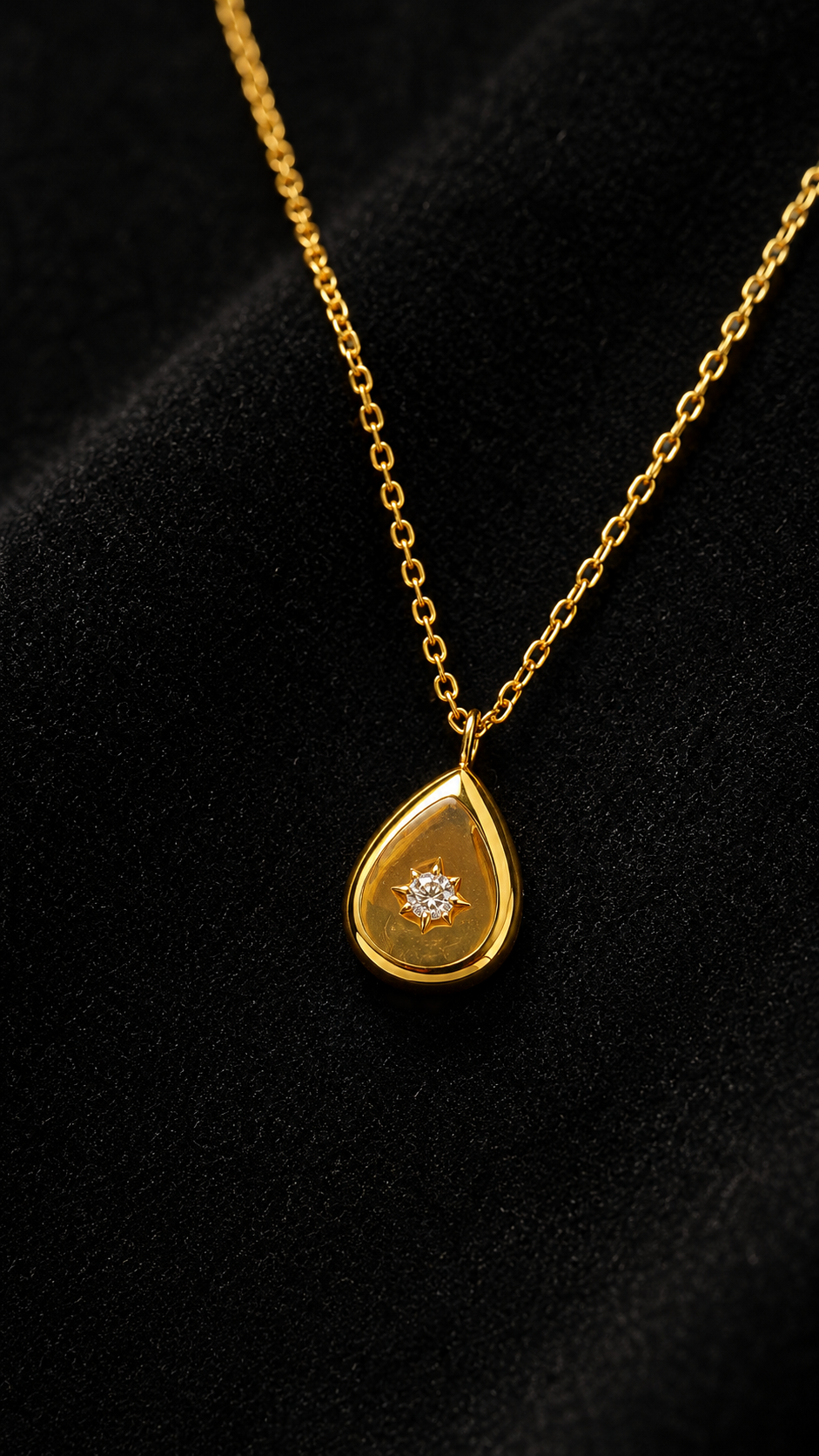 Golden Dewdrop Necklace