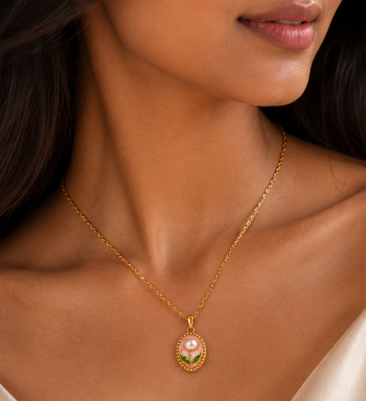 Pearl Bloom Pendant Necklace
