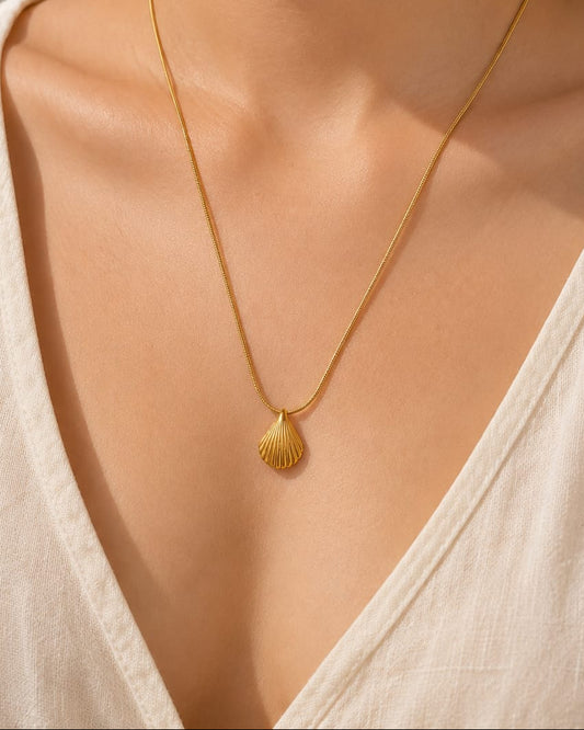 Golden Seashell Necklace