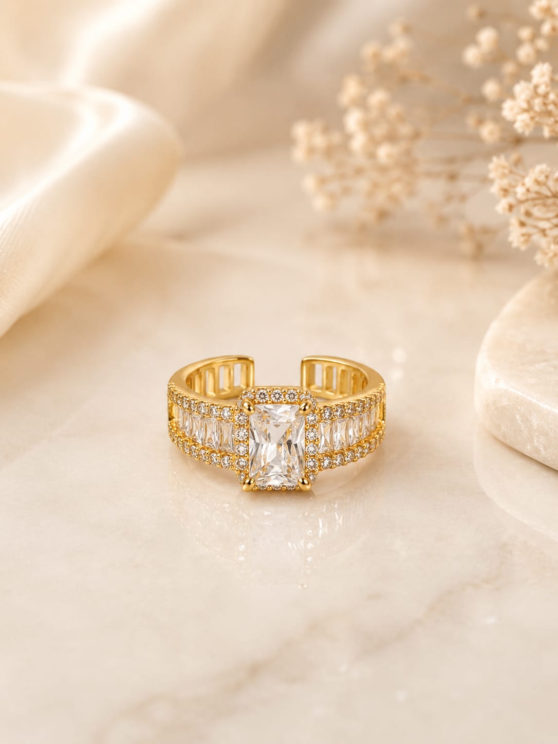 Luxe Brilliance Ring