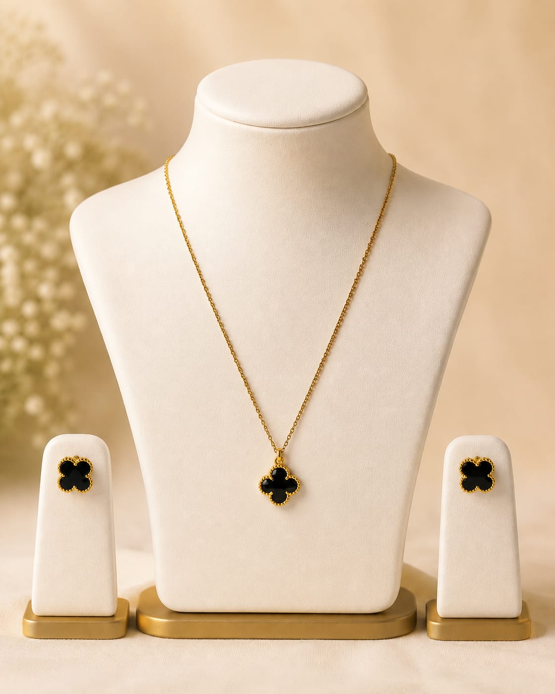 Midnight Clover Set