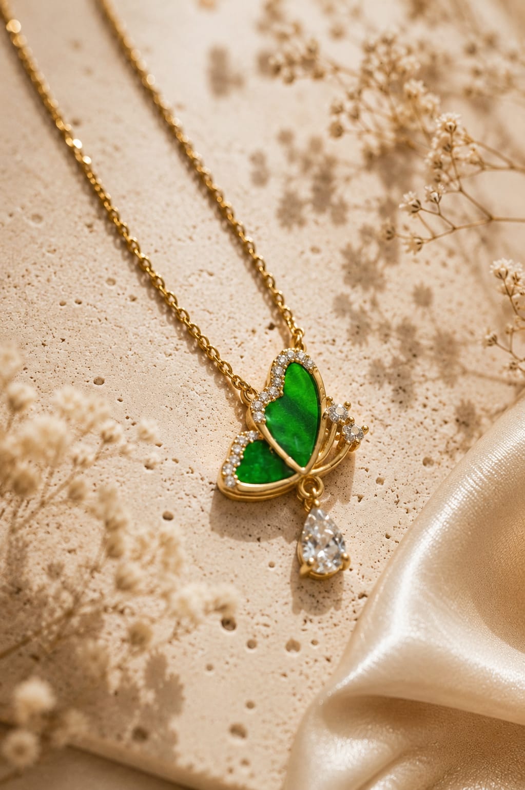 Butterfly Charm Necklace(Green)